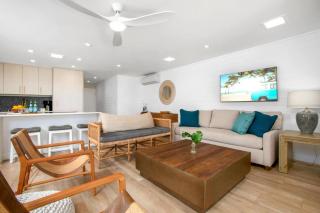 KBM Resorts FREE CAR Maalaea Surf 1-Bedroom Condo with Prime Location Turtle views MSR-F2 - Kihei - 2