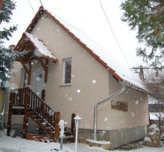 Maya Guesthouse - Eger - 8