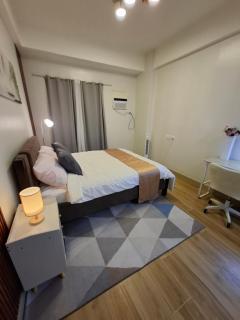 TWIN LAKES TAGAYTAY BELVEDERE condo apartment with Over-looking - Balibaguhan - 8