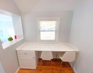 Lakeview, Fire-Pit, Private Beach, Grill - New Fairfield - 5