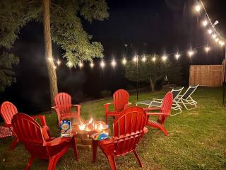 Brown House, Lake, Boat Dock, King Bed, Grill - New Fairfield - 7
