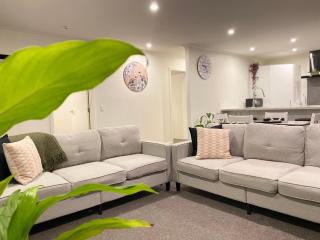 Donovan Guest House - Tatare - 7