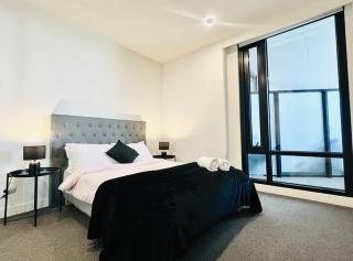 Cityline Serenity 2BR in Monash - Clayton North - 4