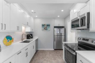 Floral Villa, Unit D-16 - Myrtle Beach - 3