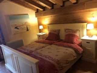 Chalet 10 pers., 150m² aux pieds des pistes, 5 ch., 3 sdb, WiFi, parking couvert - FR-1-807-81 - Saint-François-Longchamp - 6
