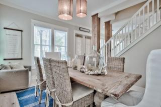 Palm SunDaze on Scenic 30A Sleeps 13 Includes Shuttle Service to Beach - Rosemary Beach - 2