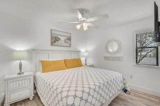 Beach Therapy on Beautiful 30A 3 Minute Walk to the Beach - Santa Rosa Beach - 6