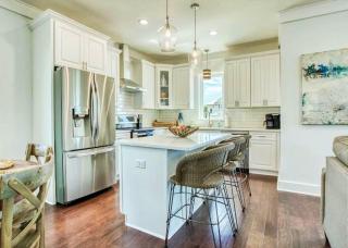 Bella Vita in Lovely Beach Community with 4 Bikes & 6 Seat Golf Cart - Inlet Beach - 4