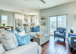 Bella Vita in Lovely Beach Community with 4 Bikes & 6 Seat Golf Cart - Inlet Beach - 1