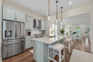 Summers Sweet in Luxurious Watercolor with Beachclub Access - Santa Rosa Beach - 8