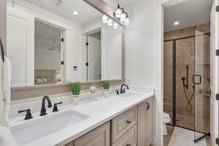 Summers Sweet in Luxurious Watercolor with Beachclub Access - Santa Rosa Beach - 3