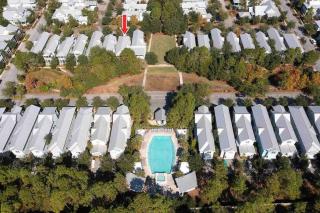 Summers Sweet in Luxurious Watercolor with Beachclub Access - Santa Rosa Beach - 2