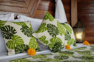 Wooden Stone Eco Villa - Ubud - 4