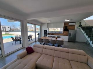 Sunset Garden Villa in Kanfanar - Kanfanar - 8