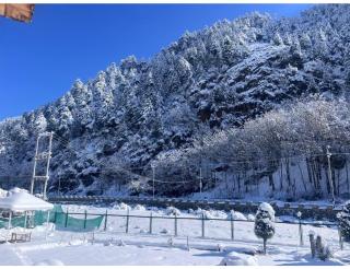 Hotel Ahmed Villa, Pahalgam - Pahalgām - 8