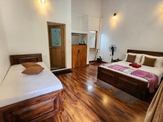 Poomaz Peace Palace - 4