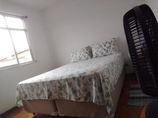 Apartamento ótima localização, prédio sem elevador - Teresópolis - 2