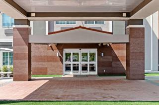 La Quinta Inn Suites by Wyndham Raymondville Harlingen - Raymondville - 9