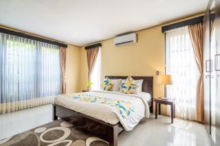 Villa Cometa 4BR Private Pool Luxury Villa Seminyak - Seminyak - 9