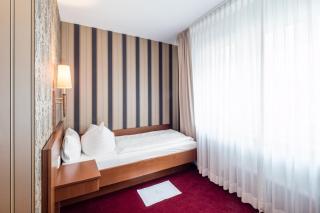 Hotel Deutsches Haus - Bonn - 4