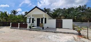 Tiny Tijani Homestay - 0