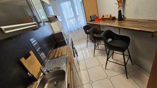 Central Charm - Bedroom & Kitchen Apartment near the Main Station Hauptbahnhof - 2