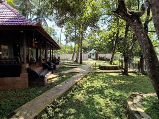 Anandam Backwaters Retreat - Vaikom - 8