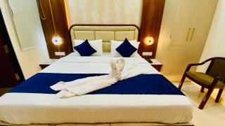 Hotel Pravasa Stay, Dewas Naka - 1