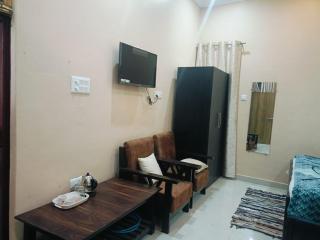 Kayastha Homestay - Ayodhya - 5