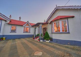 AJ Heritage Ooty Resort by VOYE HOMES - Ooty - 5