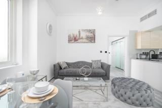 Vibrant 1-Bedroom Apartment at Executive Bay A in Business Bay - 1