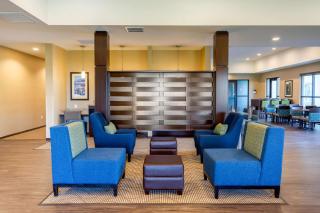 Comfort Suites Burlington near I-5 - Burlington - 2