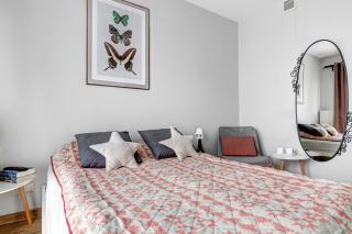 Villa Wesoła pokoje z łazienkami i dostępem do kuchni w centrum Krynicy Zdroju Bezpłatne miejsca postojowe - 5