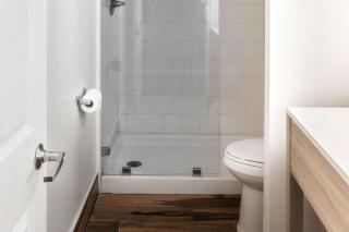 Inn on the Square, Ascend Hotel Collection - Greenwood - 2