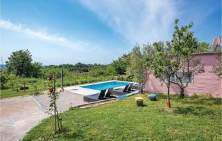 Three-Bedroom Holiday Home In Brtonigla - Brtonigla - 8