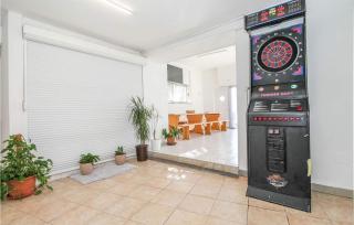Three-Bedroom Holiday Home In Brtonigla - Brtonigla - 4