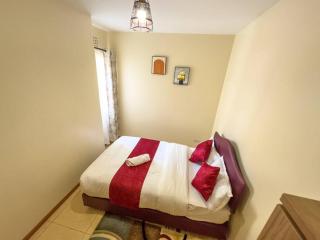 Modern, Spacious, and Fully Furnished 3 Bedroom Apartment at Unity Gardens, Eldoret - Eldoret - 2