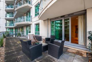 Central 2 bed with Large Terrace - Londra - 8