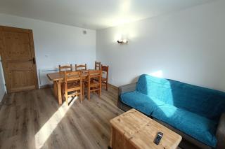Flat 6 people in St-Jean-d'Arves pool - Saint-Jean-d'Arves - 2
