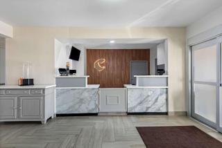 Comfort Inn & Suites Mason City - Clear Lake - 3