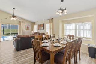 Beautiful 5-5 Bedroom Home!!! - Kissimmee - 1