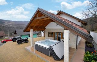 Amazing Home In Krasno - Krasno Polje - 0