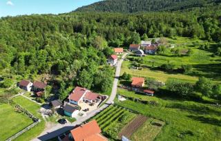 Amazing Home In Krasno - Krasno Polje - 9
