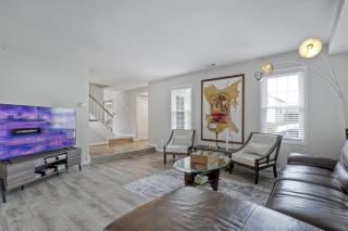 Luxury 4BR Family-Perfect House - Sterling - 3