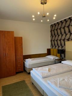 Y Apartman - Balatonlelle - 1