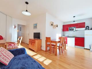 Le Coudon, T2, centre Luchon, wifi, casier à skis, ascenseur, 5 personnes - 9