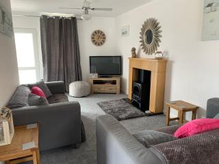 Park View holiday chalet, close to the dog friendly beach - 0