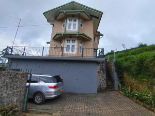 Moon View Bungalow - 9