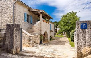 Villa Castela - Vela Traba - 2