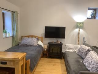 Enchmarsh Farm Byre - Church Stretton - 3